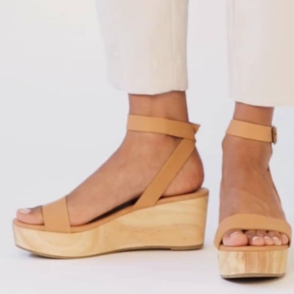 Nisolo Sarita Wooden Wedge - Beige Sandal